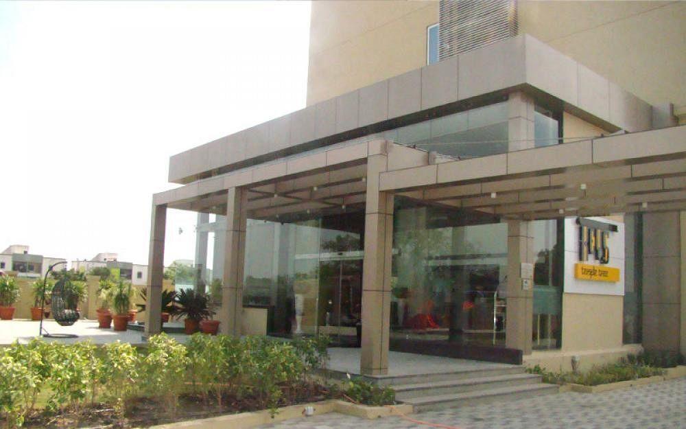 Temple Tree Hotel Ширди Экстерьер фото